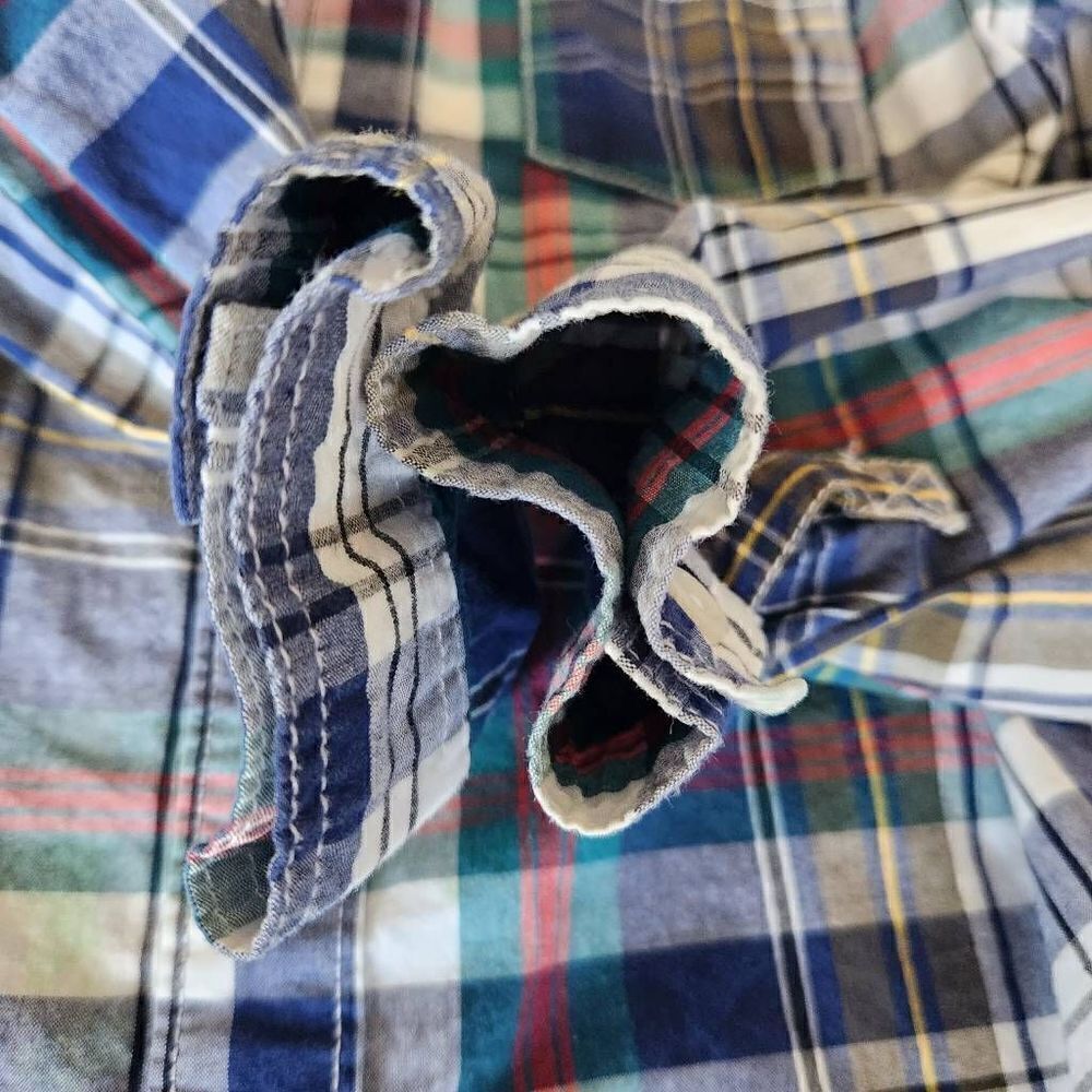 Crazy 8 button up dress shirt plaid excellent condition 100% cotton long sleeve - Picture 4 of 5